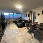 Modernes Mit 75qm Mit Balkon & Aussicht Apartamento Aquisgrano
