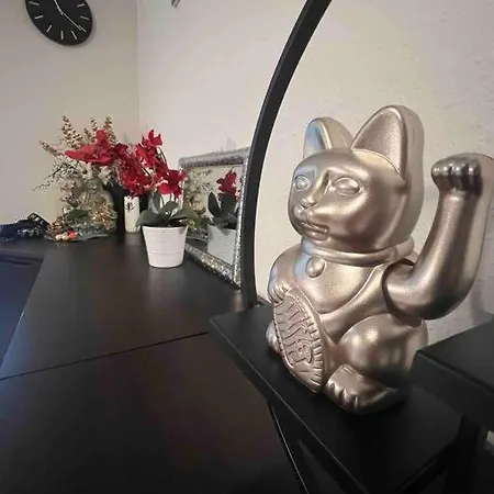 Modernes Mit 75qm Mit Balkon & Aussicht *