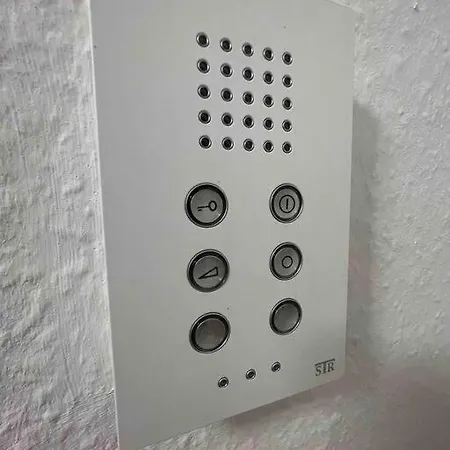 Modernes Mit 75qm Mit Balkon & Aussicht Aachen