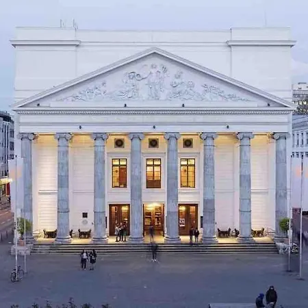 Modernes Mit 75qm Mit Balkon & Aussicht Aquisgrà