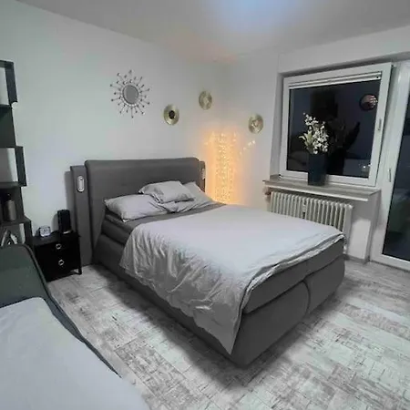 Apartmán Modernes Mit 75qm Mit Balkon & Aussicht