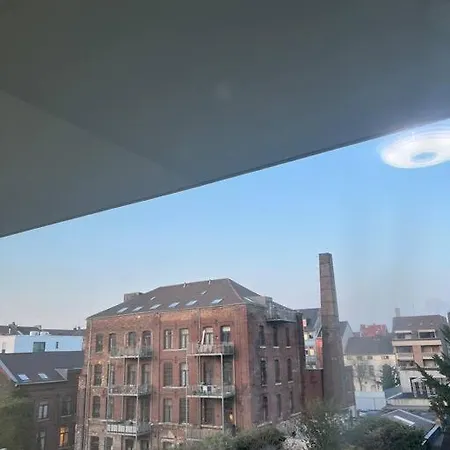 公寓 Modernes Mit 75qm Mit Balkon & Aussicht 亚琛
