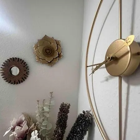 Modernes Mit 75qm Mit Balkon & Aussicht Appartement