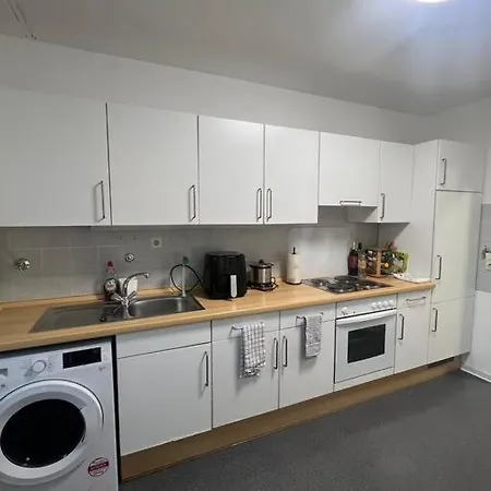 Modernes Mit 75qm Mit Balkon & Aussicht *