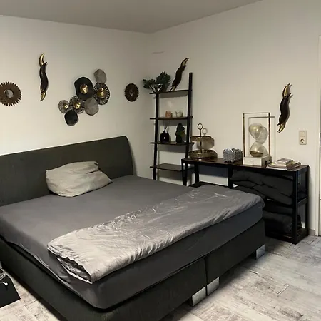 Modernes Mit 75qm Mit Balkon & Aussicht Apartamento Aquisgrano
