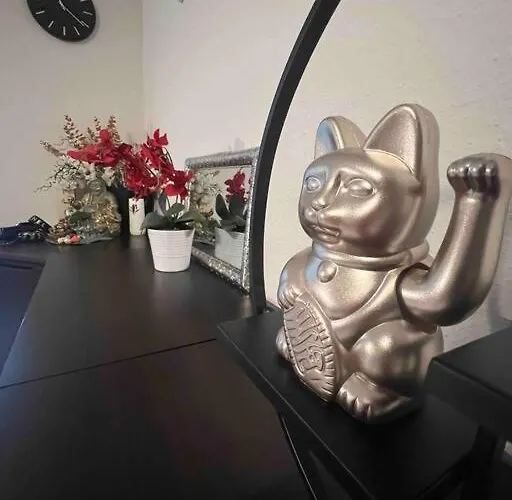 Modernes Mit 75qm Mit Balkon & Aussicht *