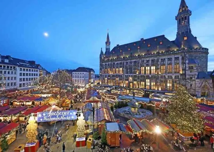 Modernes Mit 75qm Mit Balkon & Aussicht Apartman Aachen