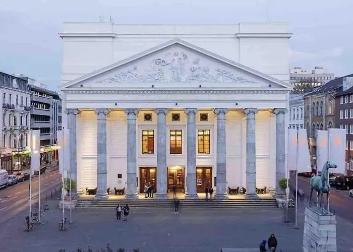 Modernes Mit 75qm Mit Balkon & Aussicht Aachen