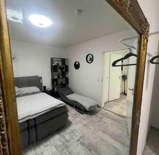 Modernes Mit 75qm Mit Balkon & Aussicht *